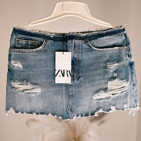 Zara Dresses & Skirts - Raw Waist Zara Skirt New